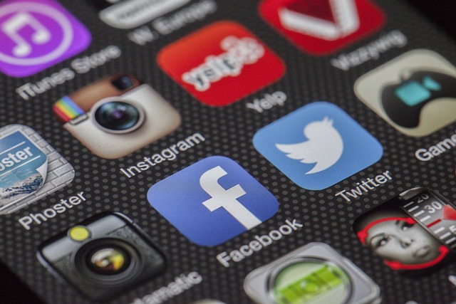 W jakim języku prowadzić Instagram? W jakim języku prowadzić Instagram?
