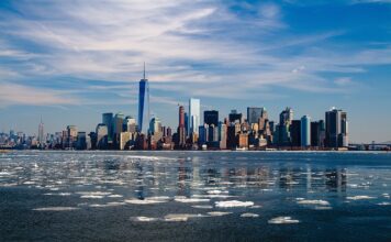 Jak przywitać się z nowym zespołem przykład?